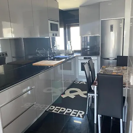 à De 3 Pièces - 72m2 *