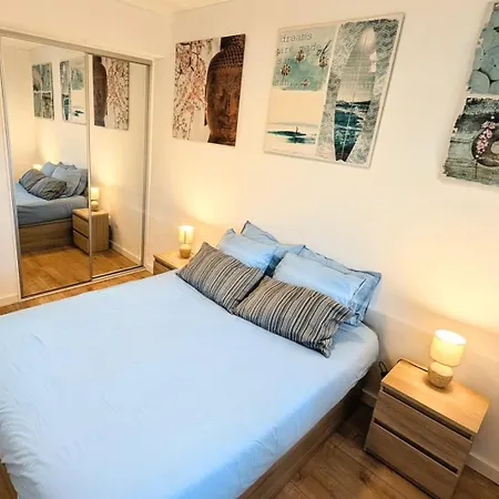 à De 3 Pièces - 72m2 Appartamento *