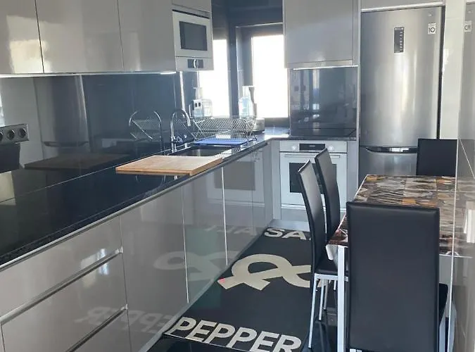 A De 3 Pieces - 72m2 *