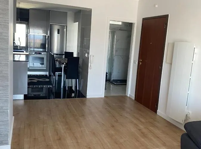 Апартаменты A De 3 Pieces - 72m2