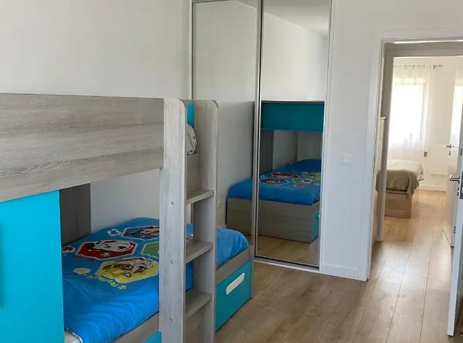 Апартаменты A De 3 Pieces - 72m2